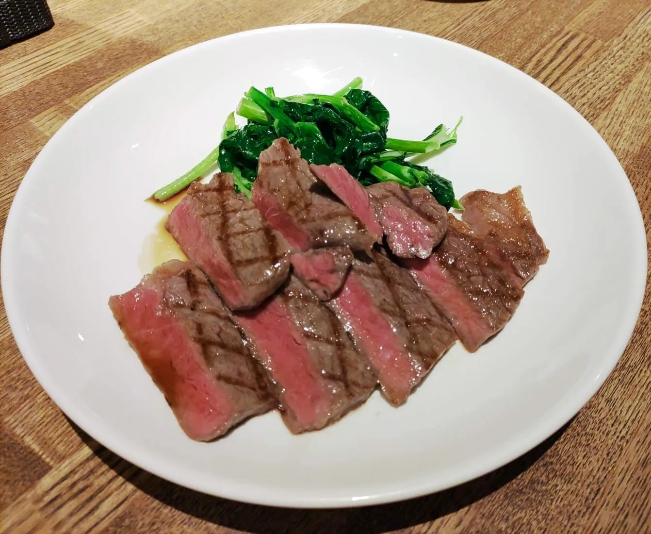 黒毛和牛ステーキ